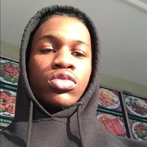 Meet your Posher, Joshua